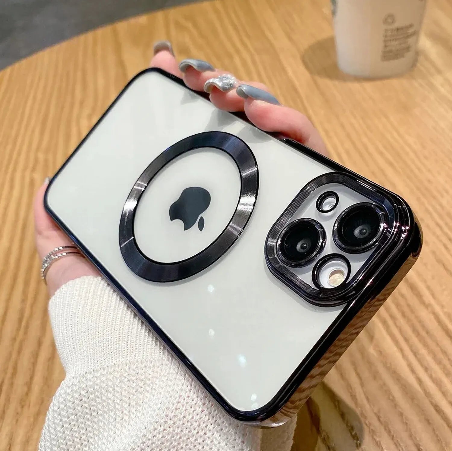 Stylish MagSafe case for iPhone 16 slim protective case with improved grip - carolay.co