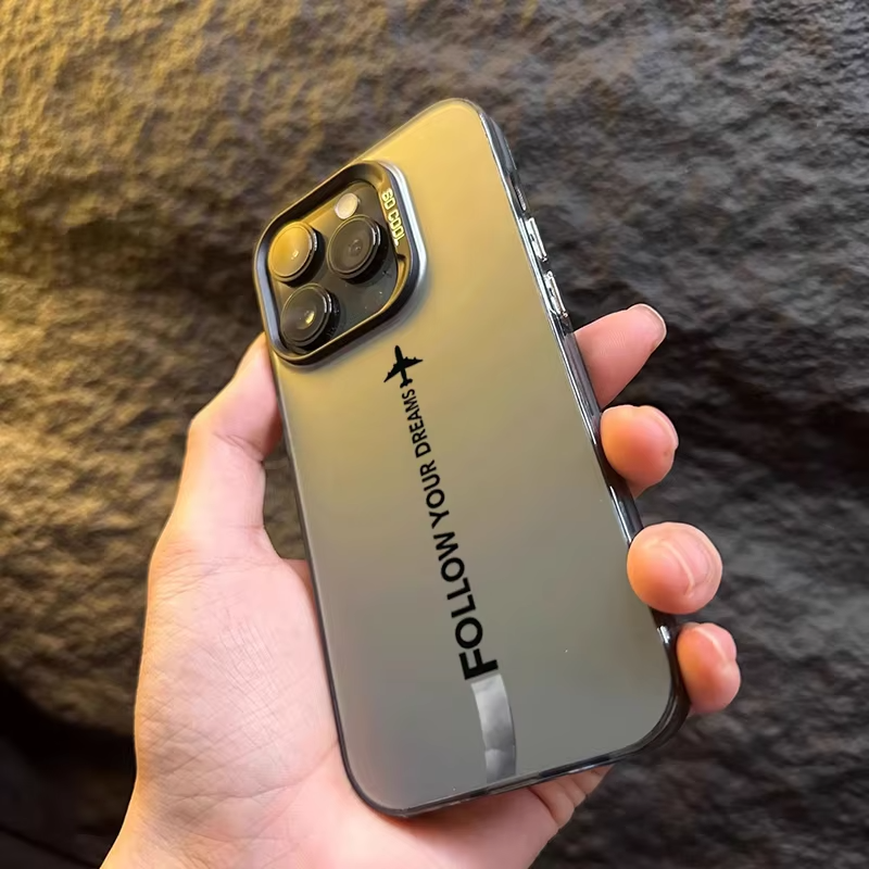 Travel-Inspired iPhone 16 Case